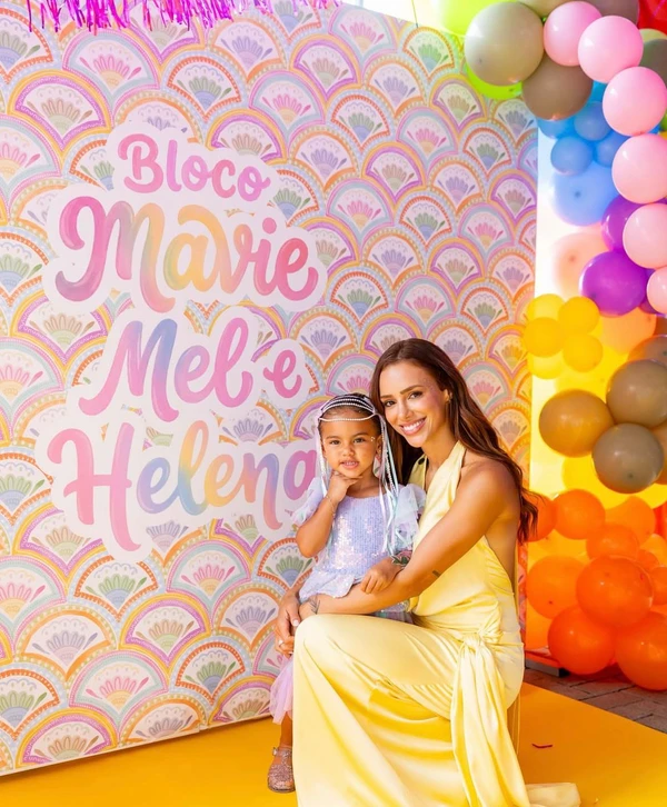 Registros do “Bloquinho da Mavie, Mel e Helena”, filhas de Neymar Jr. por Reprodução/ Instagram