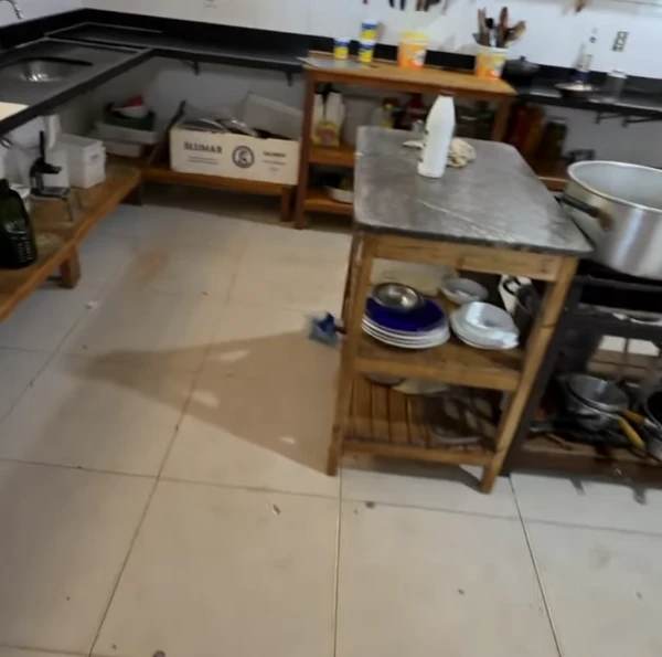 Restaurante foi roubado durante a madrugada em destino turístico da Bahia por Reprodução 