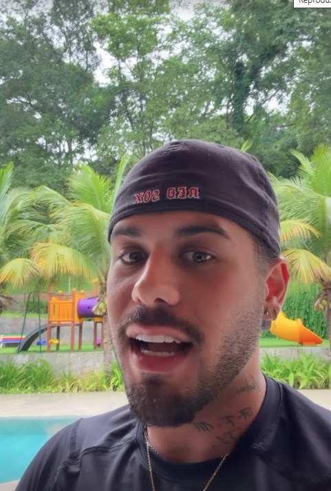 Zé Felipe na mansão em Goiânia por Reprodução/Instagram