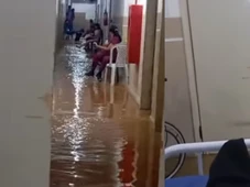 Imagem - Água invade e alaga hospital após temporal no interior da Bahia