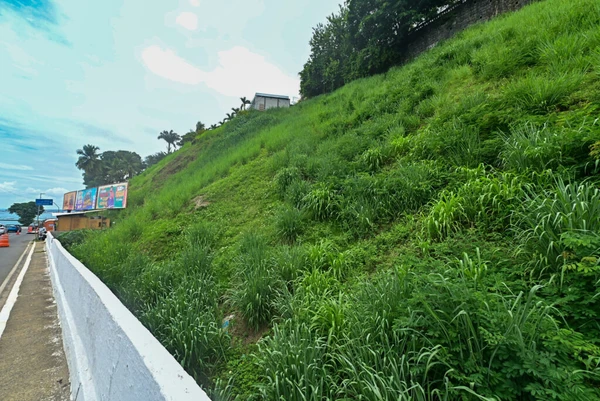 Avenida Contorno por Jefferson Peixoto / Secom PMS