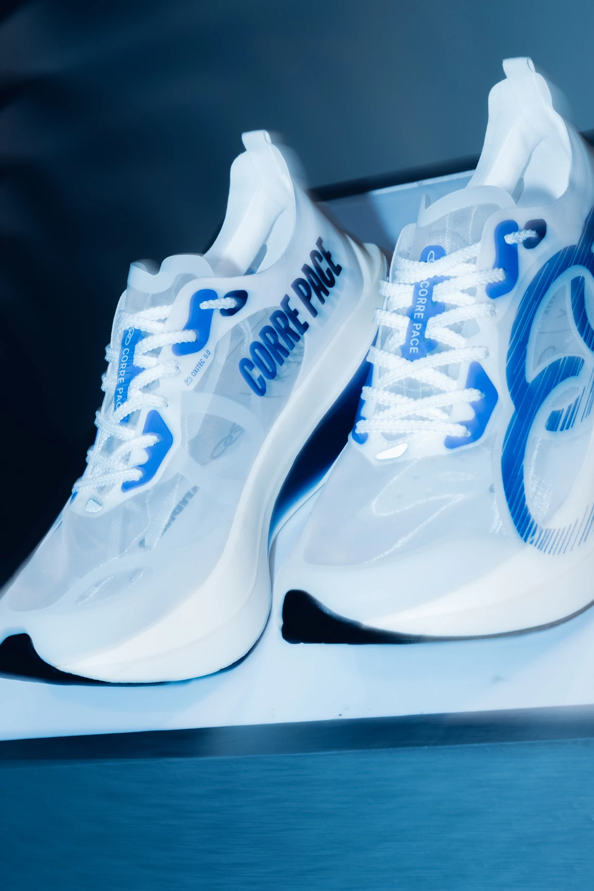 Corre Pace, primeiro ultratênis da Olympikus por Na Buena Onda/Eduardo Biermann