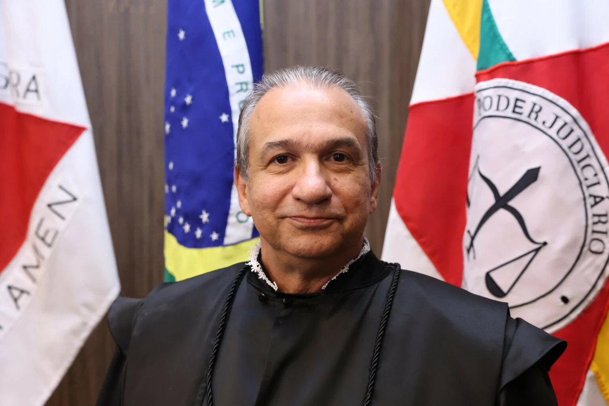 Desembargador Magid Nauef Láuar por Reprodução