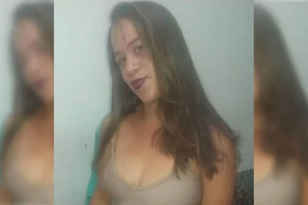 Elizangela Cruz Santos