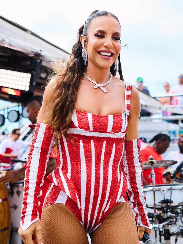 Ivete Sangalo no Carnaval de Salvador 2026 por Rafa Mattei/Reprodução/Instagram