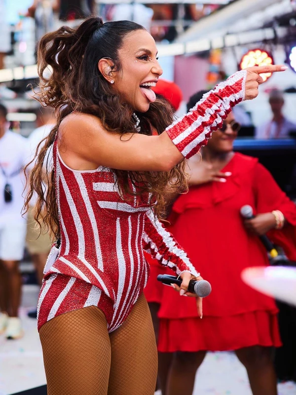 Ivete Sangalo no Carnaval de Salvador 2026 por Rafa Mattei/Reprodução/Instagram
