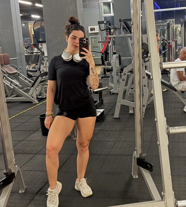 Tiffany Barcelos é o novo affair de Romário por Reprodução/Instagram