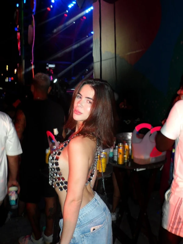 Tiffany Barcelos é o novo affair de Romário por Reprodução/Instagram