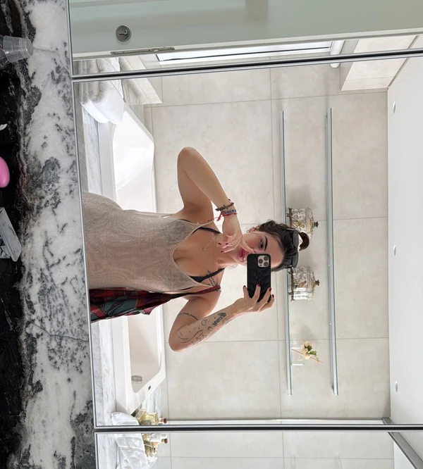 Tiffany Barcelos é o novo affair de Romário por Reprodução/Instagram