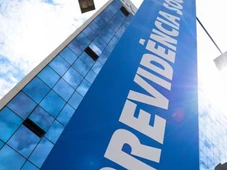 Imagem - 13° do INSS antecipado em 2026: governo federal prepara pagamentos para abril e maio