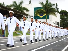 Imagem - Marinha lança edital com mais de 1,6 mil vagas para fuzileiro naval; remuneração inicial é de R$ 2.505