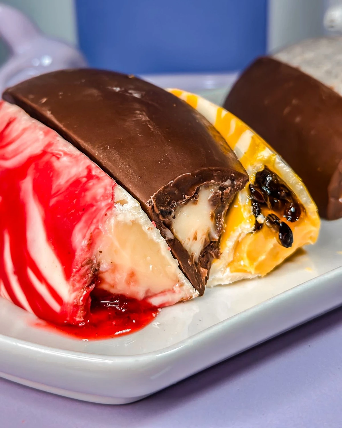 A confeitaria Delícias da Analu já começou a vender o ovo de Páscoa em fatias por Divulgação/Delícias da Analu