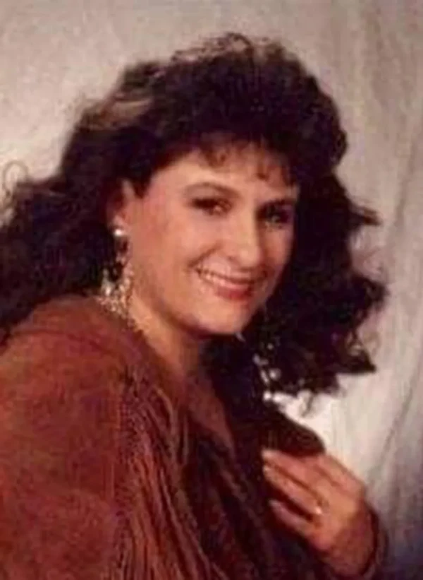 Após 24 anos desaparecida, mulher é encontrada com nova identidade e revela por que deixou os filhos por Divulgação 