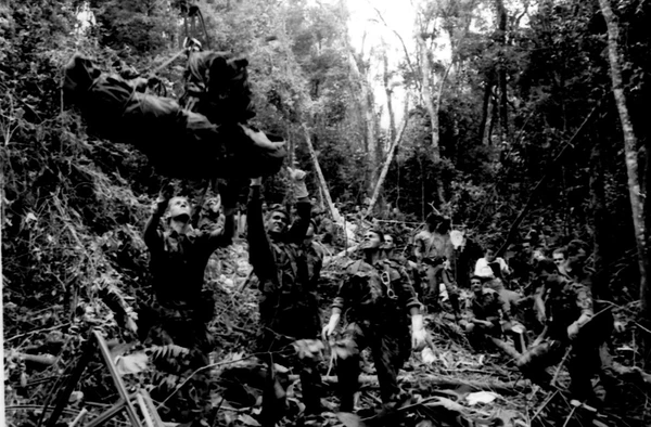 30 anos sem Mamonas Assassinas por FERNANDO CAVALCANTE/FOLHA IMAGEM 