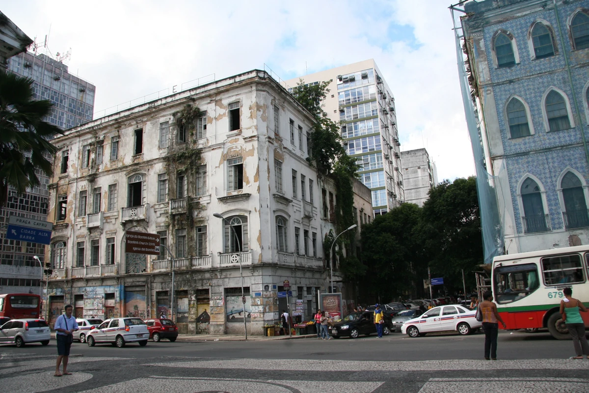 Comércio (2009) por Arquivo/CORREIO