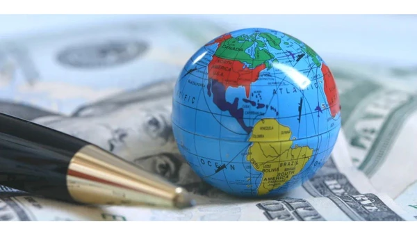 Acordos internacionais e reciprocidade fiscal: entenda como a caneta do governo brasileiro e a de outros países assinam regras para evitar que você pague imposto duas vezes por Getty Images