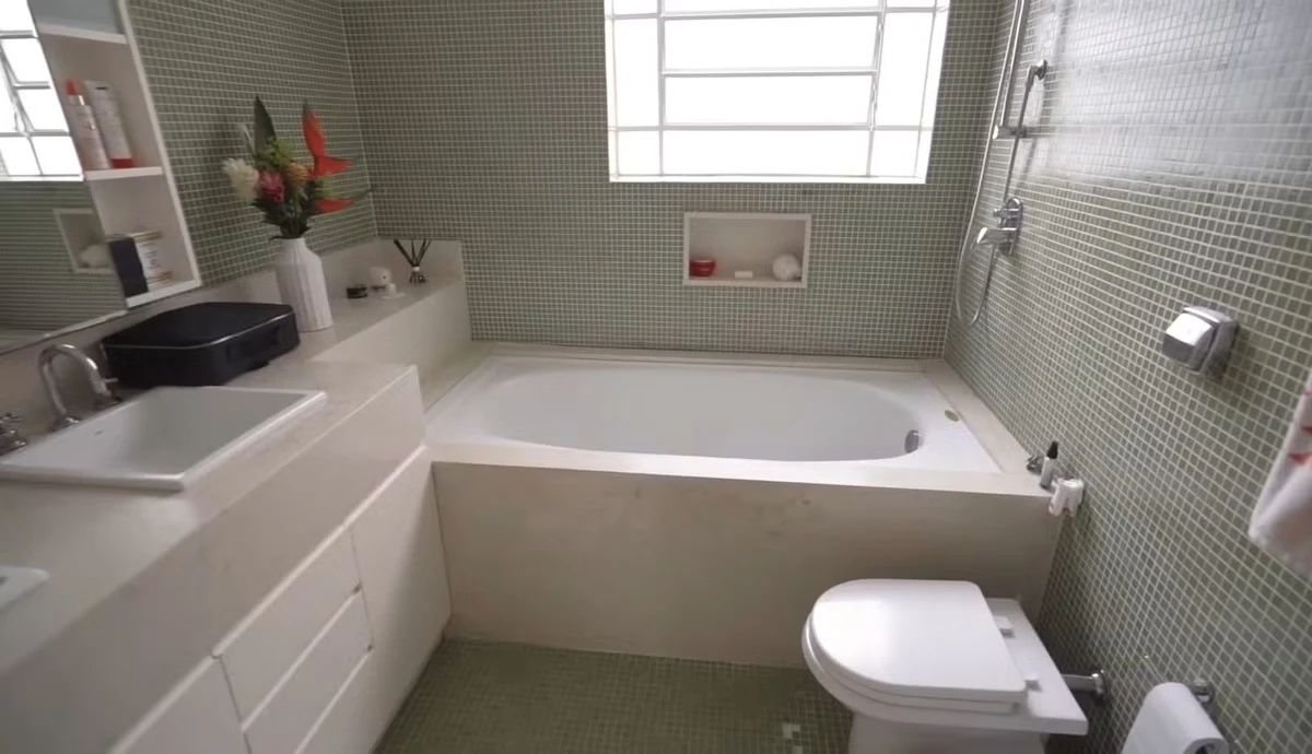 Juliano Floss vive com Marina Sena em apê em SP por Reprodução/Redes Sociais 