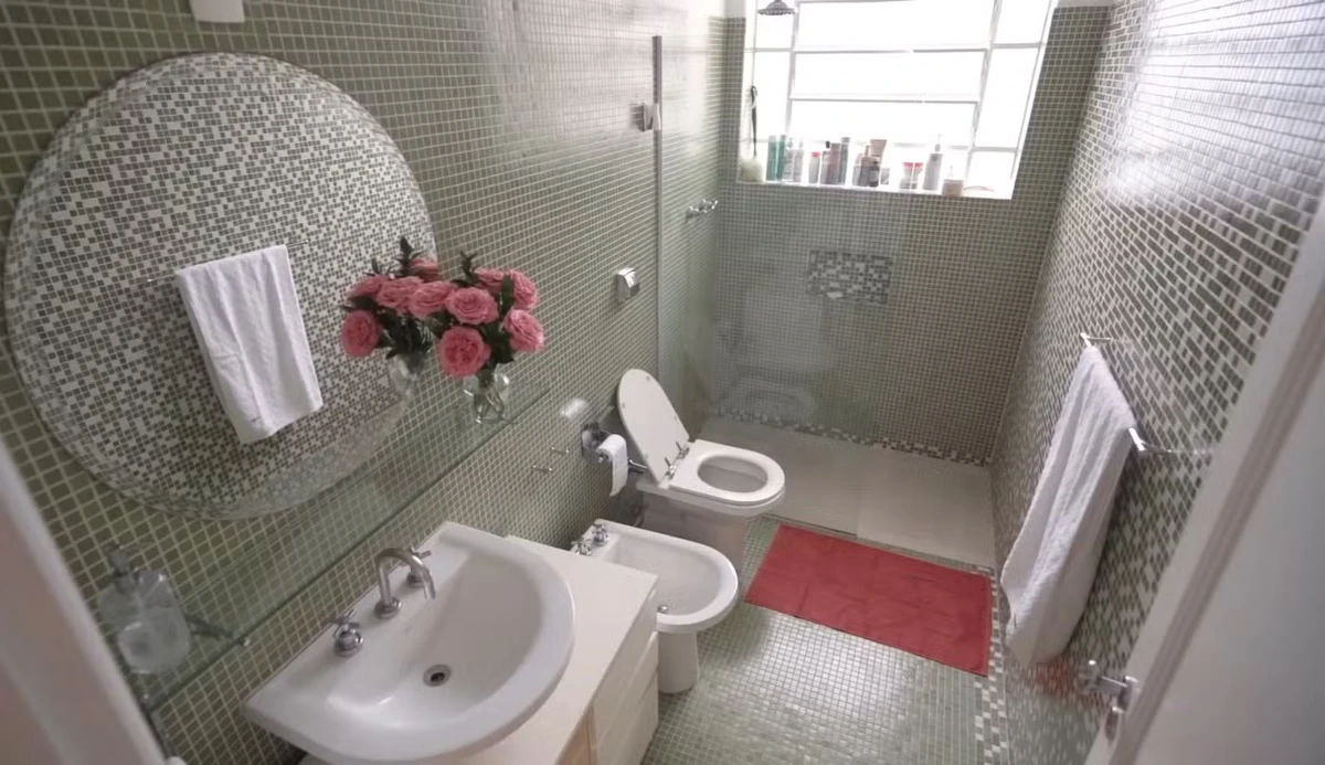 Juliano Floss vive com Marina Sena em apê em SP por Reprodução/Redes Sociais 