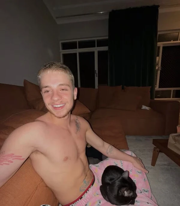 Juliano Floss vive com Marina Sena em apê em SP por Reprodução/Redes Sociais 