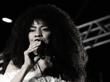 Imagem - Cantora Karina Nerys, do bloco afro Malê Debalê, morre aos 54 anos