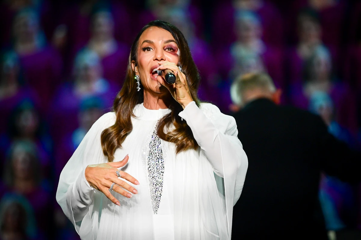 Ivete Sangalo faz primeiro show após acidente doméstico por Léo Franco/AgNews