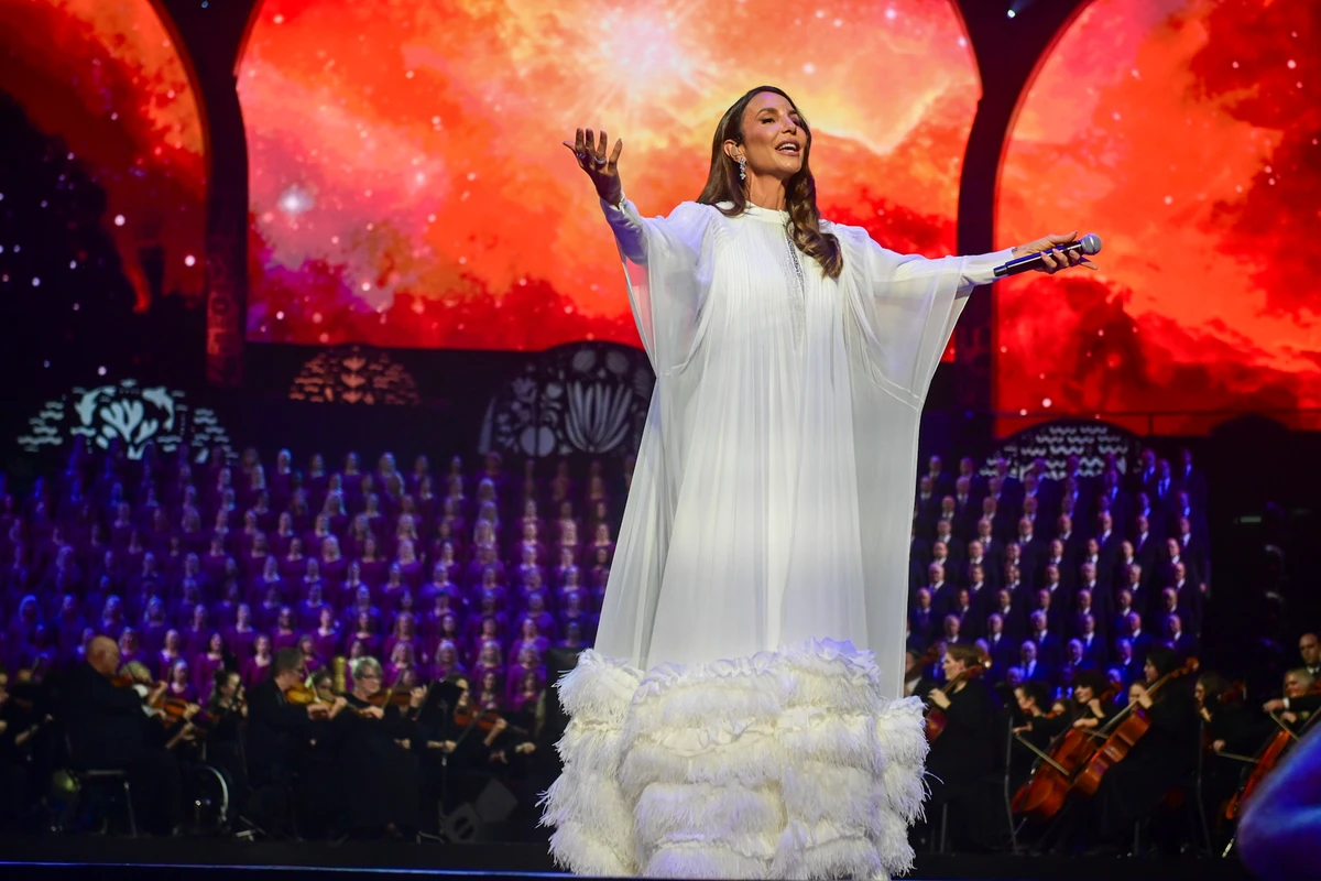 Ivete Sangalo faz primeiro show após acidente doméstico por Léo Franco/AgNews