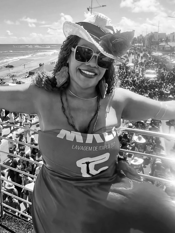 Morre a cantora Karina Nerys, do Malê Debalê por Malê Debalê/Reprodução/Instagram