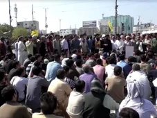 Imagem - Tentativa de invasão a consulado dos EUA no Paquistão termina com 9 mortos