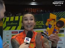 Imagem - Após polêmica, jogadora trans brilha, é eleita melhor da final e leva Osasco ao penta