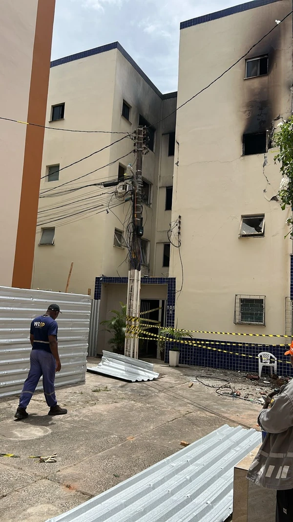 Codesal faz vistoria em prédios afetados por explosão no Stiep por Bruno Wendel/CORREIO