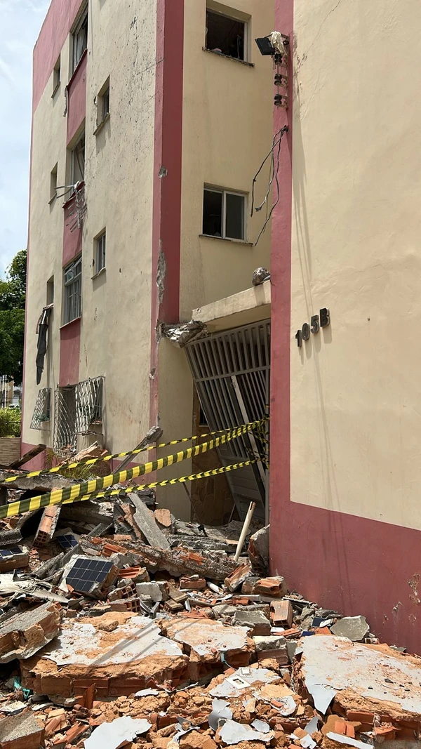 Codesal faz vistoria em prédios afetados por explosão no Stiep por Bruno Wendel/CORREIO