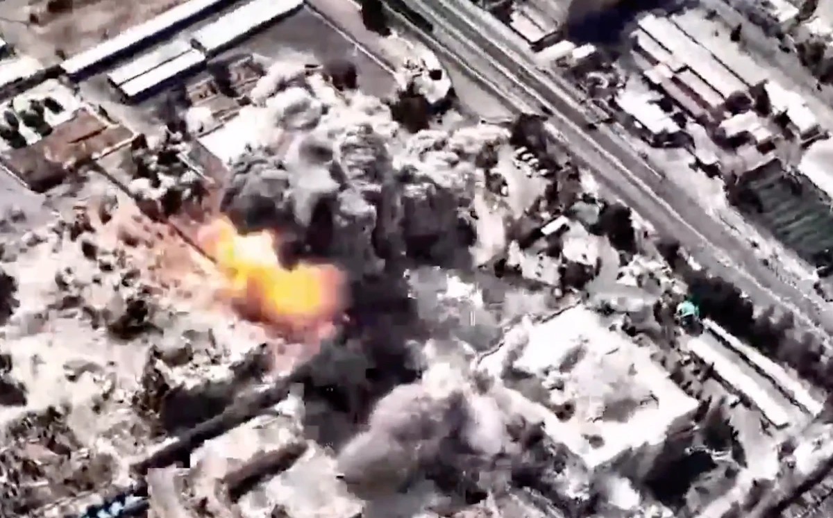 Imagem de ataque israelense contra Teerã por Reprodução