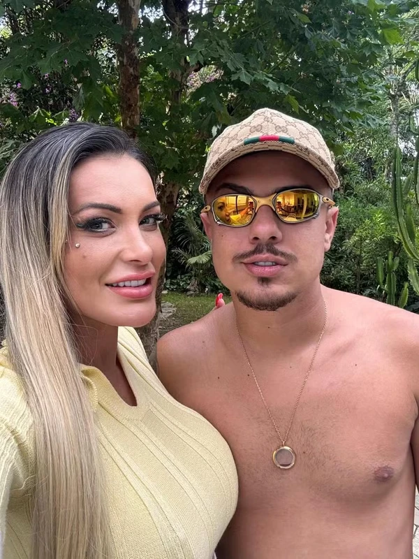 Andressa Urach e o marido, Flávio Giglioli por Reprodução/Redes Sociais 