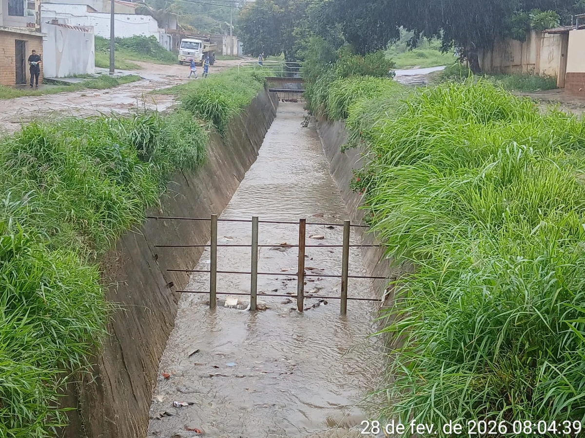 Grades do Canal do Santa Cecília por Divulgação