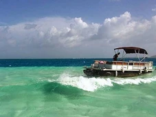 Imagem - A impressionante praia da América do Sul com mar de 7 cores que hipnotiza os turistas do mundo todo