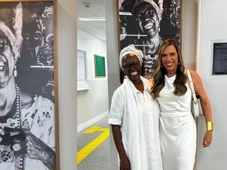 Imagem - Juiz pede que foto de mulher negra seja retirada de fórum e gera debate sobre racismo religioso