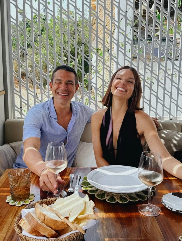 Marcus Buaiz e Isis Valverde por Reprodução/Instagram