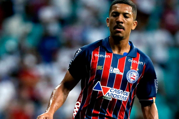 Matheus Davó pelo Bahia por Felipe Oliveira/ECB