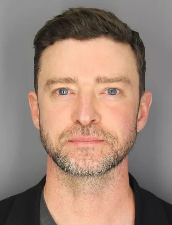 Mugshot de Justin Timberlake por Reprodução/DEPARTAMENTO DE POLÍCIA DE SAG HARBOR