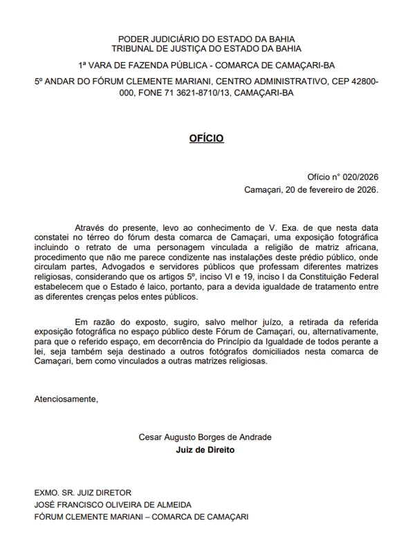 Ofício assinado por juiz pede retirada de foto por Reprodução