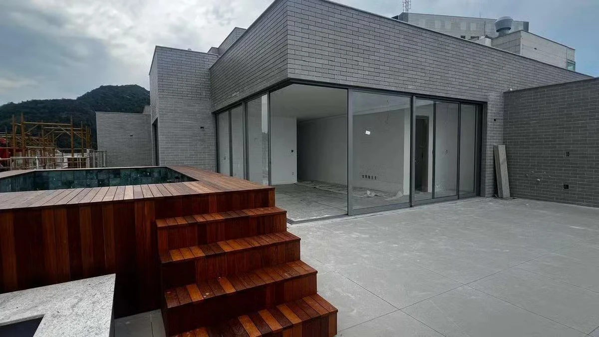 Romário comprou cobertura de R$ 8 milhões no Rio de Janeiro por Avanço Realizações/Reprodução