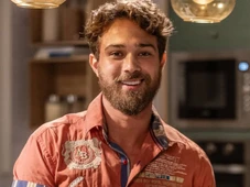 Imagem - Marido de Larissa Manoela integra elenco de ‘Coração Acelerado’ e recebe apoio da atriz