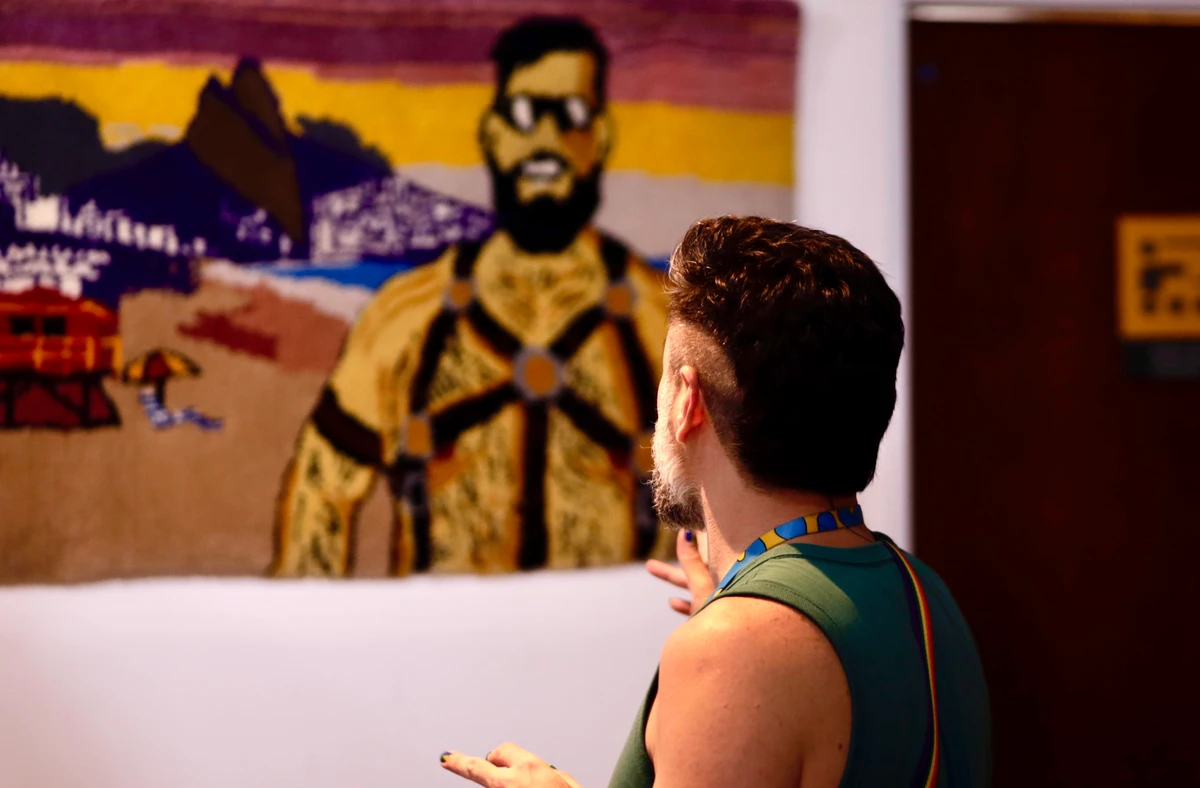 Artista têxtil mineiro, Éder Rezende, lança exposição com suas obras de tapeçaria por Divulgação