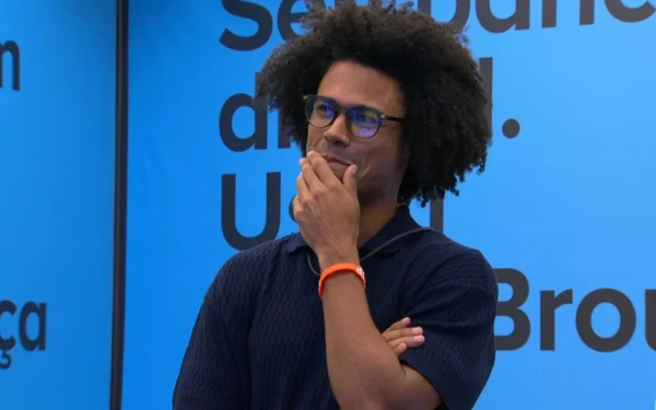 Breno Corã no BBB 26; o brother está confinado no quarto secreto após passar por paredão falso por Reprodução/TV Globo 