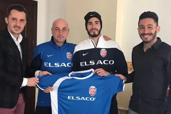 Endrick Parafita foi camisa 10 na base do Bahia por Reprodução/Facebook