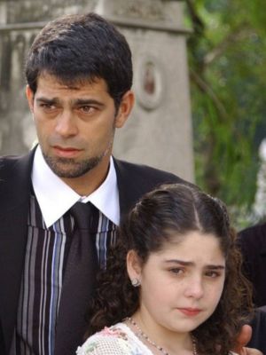 Marcela Barrozo em "Senhora do Destino" por Reprodução/ TV Globo