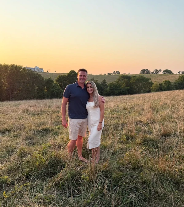 Ryan Lochte e Molly Gillihan por Reprodução/Instagram