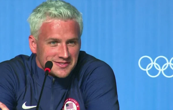 Ryan Lochte pediu desculpa por falso relato de assalto na Olimpíada por Reprodução/GloboNews