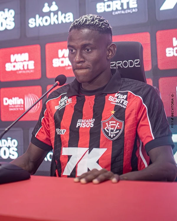 Anderson Pato, novo jogador do Vitória por Victor Ferreira/ECV