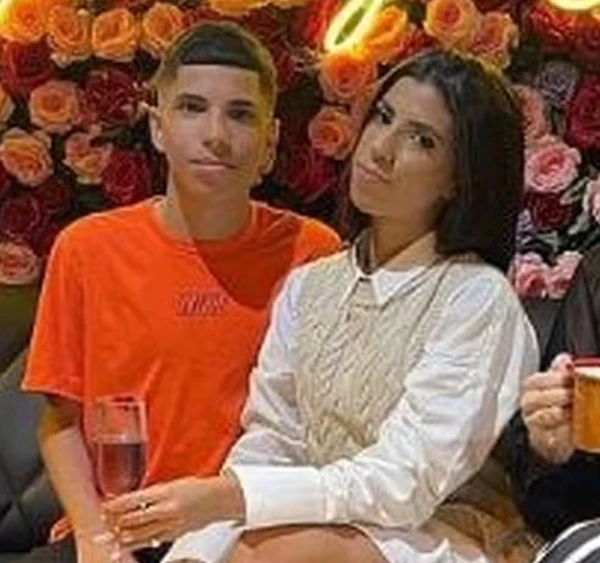 Fernanda Cabral e bruno por Redes sociais